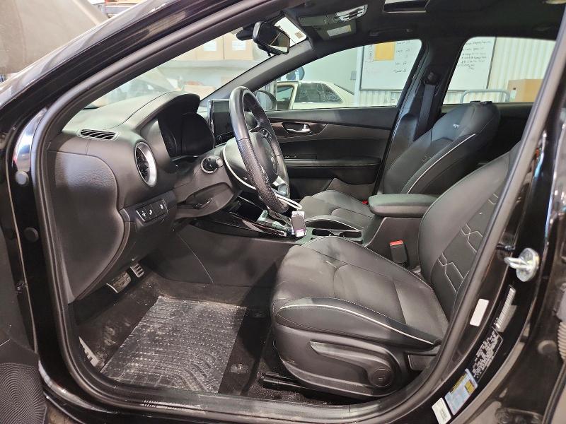 55647586 :رقم المزاد ، 3KPF54AD5NE440525 vin ، 2022 Kia Forte مزاد بيع