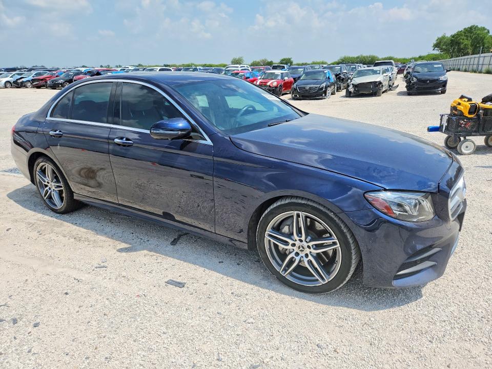 55936716 :رقم المزاد ، WDDZF4JB6KA630976 vin ، 2019 Mercedes-benz E مزاد بيع