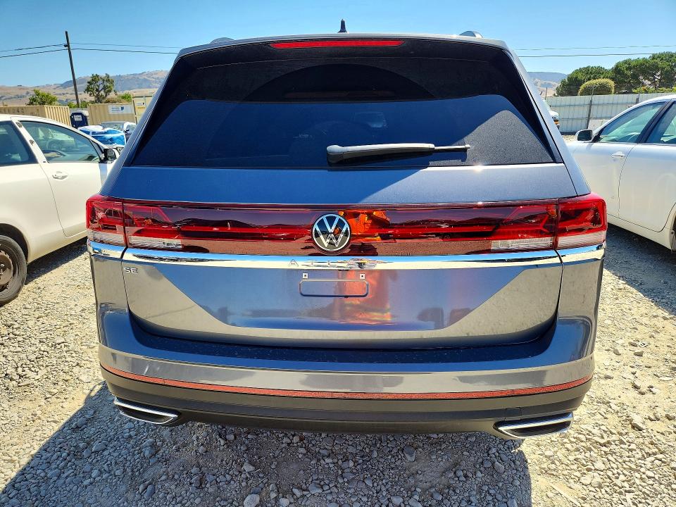 55822496 :رقم المزاد ، 1V2DR2CA8RC583337 vin ، 2024 Volkswagen Atlas مزاد بيع