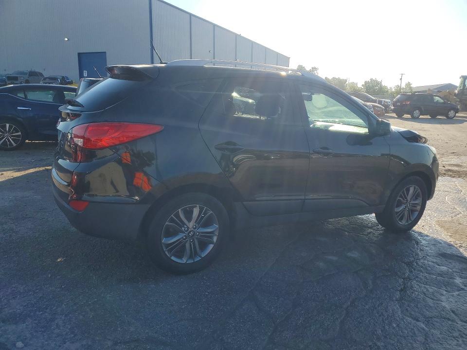 55520916 :رقم المزاد ، KM8JU3AG3FU103416 vin ، 2015 Hyundai Tucson مزاد بيع