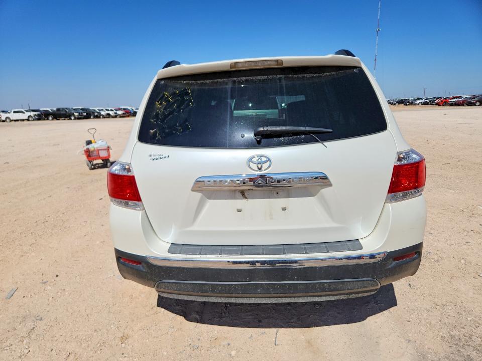 2012 Toyota Highlander მანქანა იყიდება აუქციონზე, vin: 5TDZK3EH7CS085230, აუქციონის ნომერი: 58884406