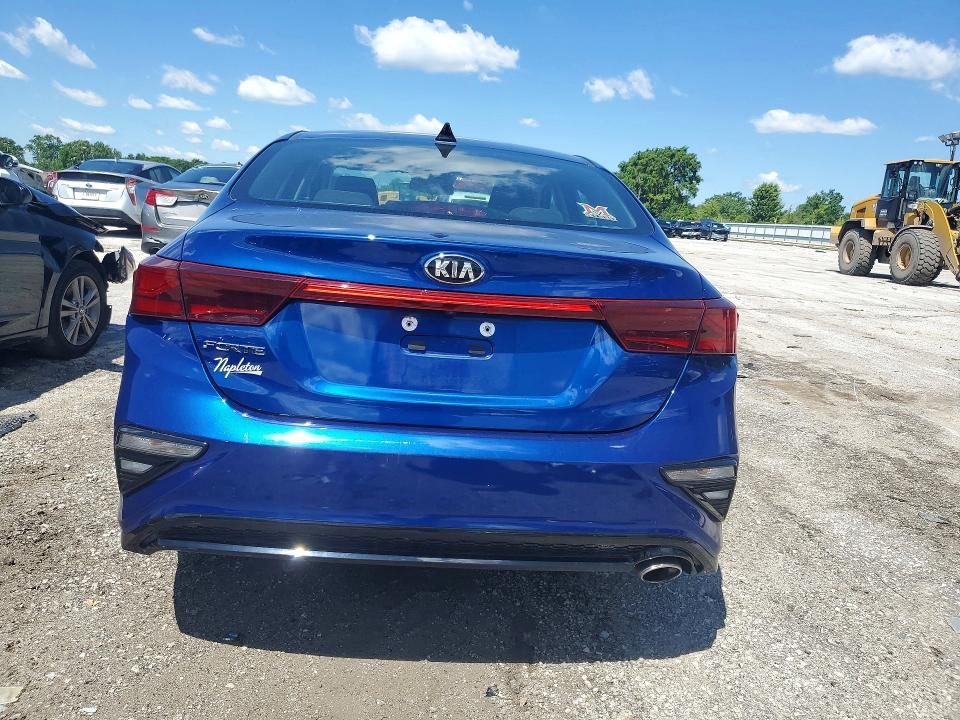 52771126 :رقم المزاد ، 3KPF24AD8KE008838 vin ، 2019 Kia Forte مزاد بيع