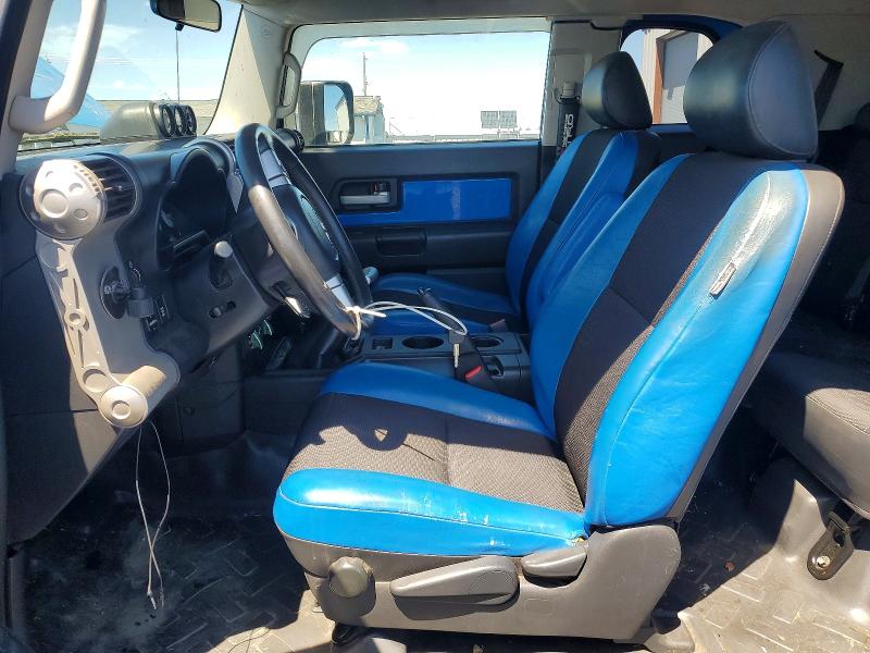 56048526 :رقم المزاد ، JTEBU11F370021579 vin ، 2007 Toyota Fj Cruiser مزاد بيع
