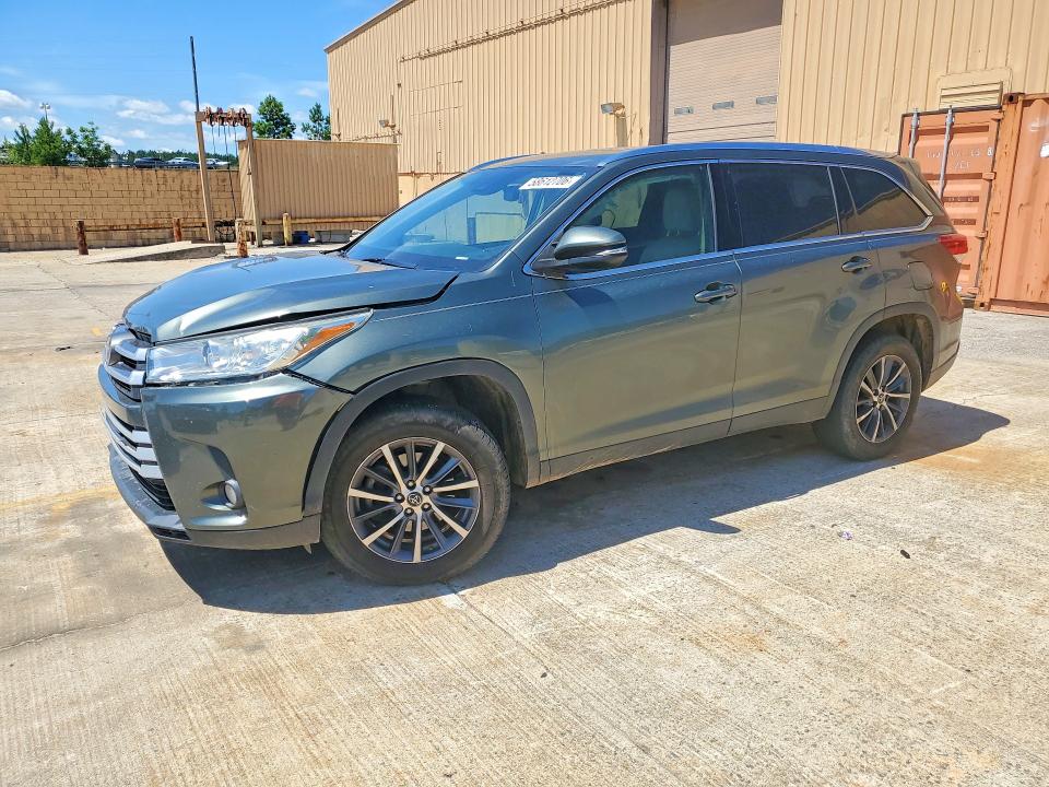 2019 Toyota Highlander მანქანა იყიდება აუქციონზე, vin: 5TDKZRFH2KS349533, აუქციონის ნომერი: 58612706