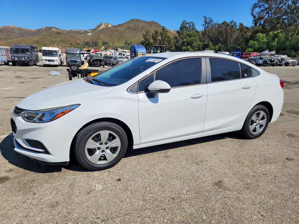 2018 Chevrolet Cruze მანქანა იყიდება აუქციონზე, vin: 1G1BC5SM8J7217133, აუქციონის ნომერი: 58118206