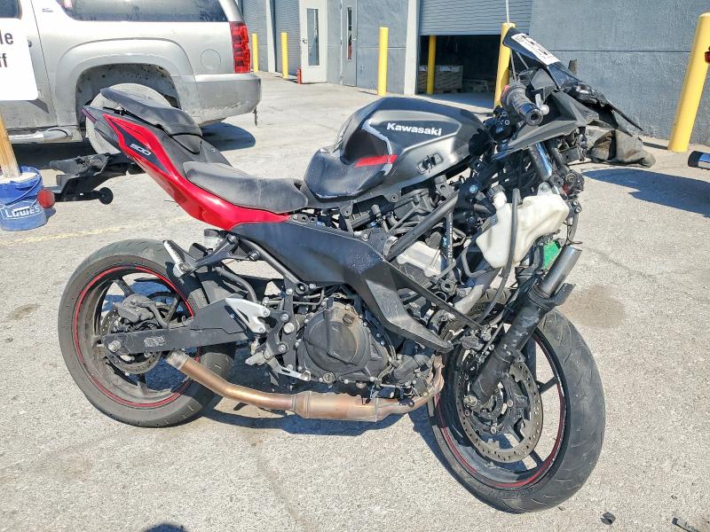57592016 :رقم المزاد ، ML5EXGG15SDA43525 vin ، 2025 Kawasaki Ex500 مزاد بيع