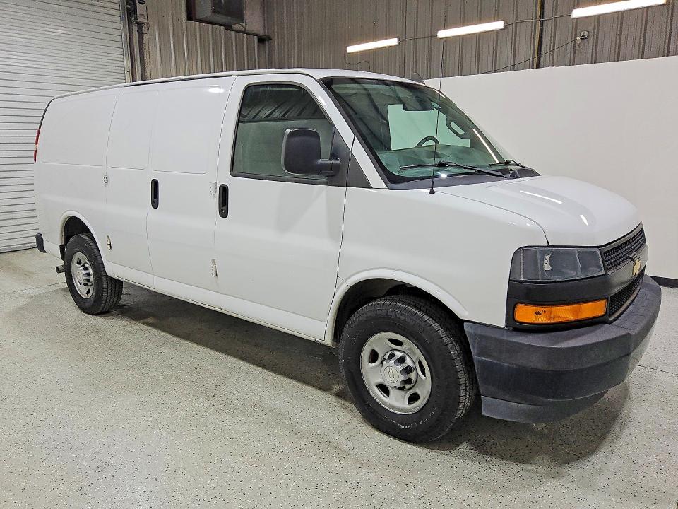 2018 Chevrolet Express G2500 მანქანა იყიდება აუქციონზე, vin: 1GCWGAFP7J1340094, აუქციონის ნომერი: 57610066