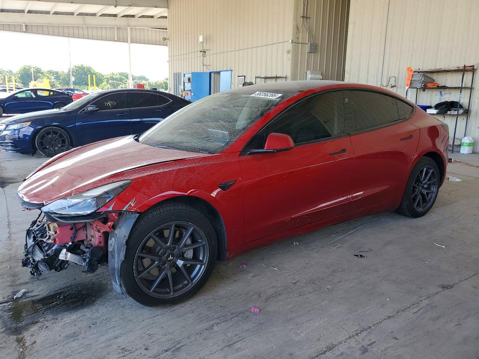 Продажа на аукционе авто 2021 Tesla Model 3, vin: 5YJ3E1EAXMF097060, номер лота: 58256266