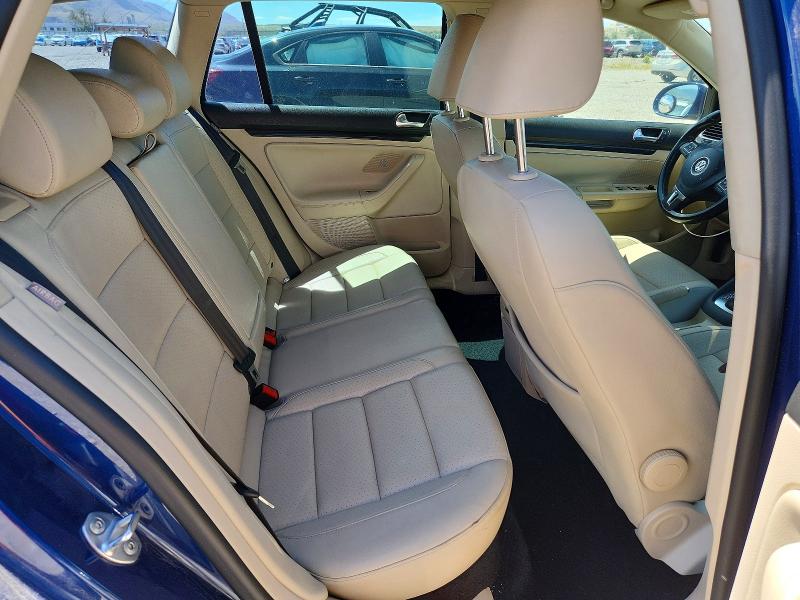 85993045 :رقم المزاد ، 3VWPL8AJ6BM690555 vin ، 2011 Volkswagen Jetta مزاد بيع