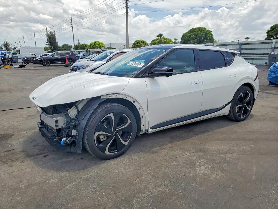 55848096 :رقم المزاد ، KNDC4DLC0N5044833 vin ، 2022 Kia Ev6 مزاد بيع