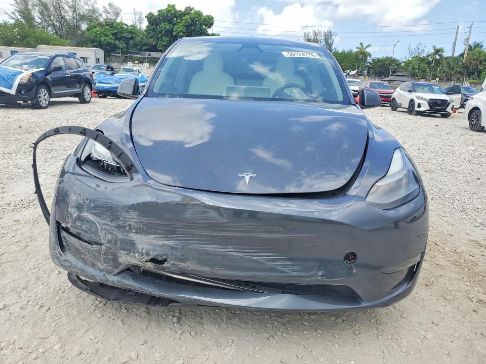 59124776 :رقم المزاد ، 7SAYGDEF4NF450491 vin ، 2022 Tesla Model Y مزاد بيع