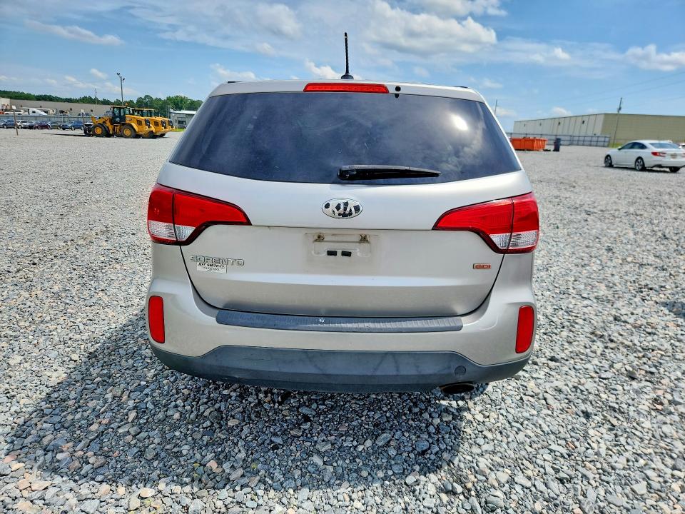 2014 Kia Sorento მანქანა იყიდება აუქციონზე, vin: 5XYKT3A65EG535959, აუქციონის ნომერი: 57921316