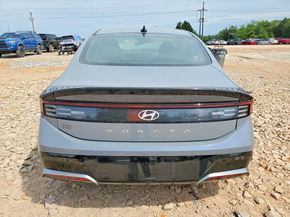 Продажа на аукционе авто 2024 Hyundai Sonata, vin: KMHL64JA0RA385881, номер лота: 57769136