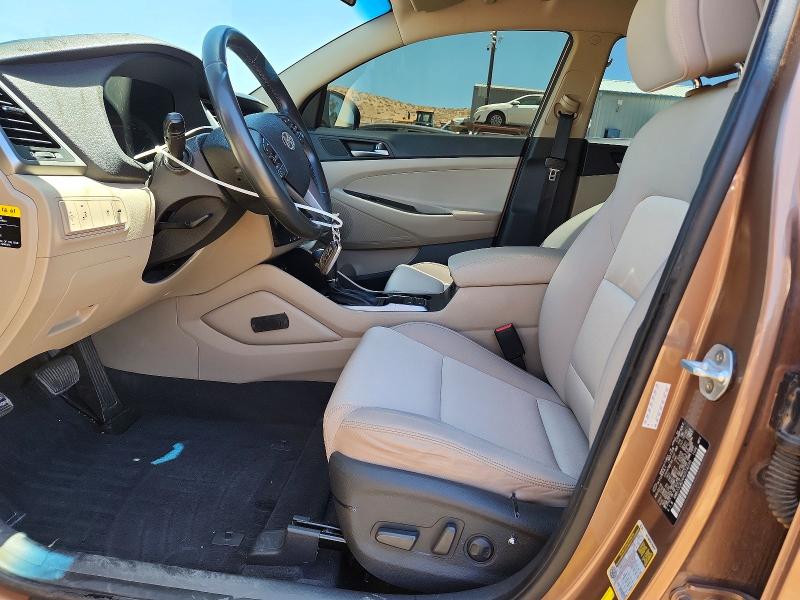 56685826 :رقم المزاد ، KM8J3CA2XHU314235 vin ، 2017 Hyundai Tucson مزاد بيع