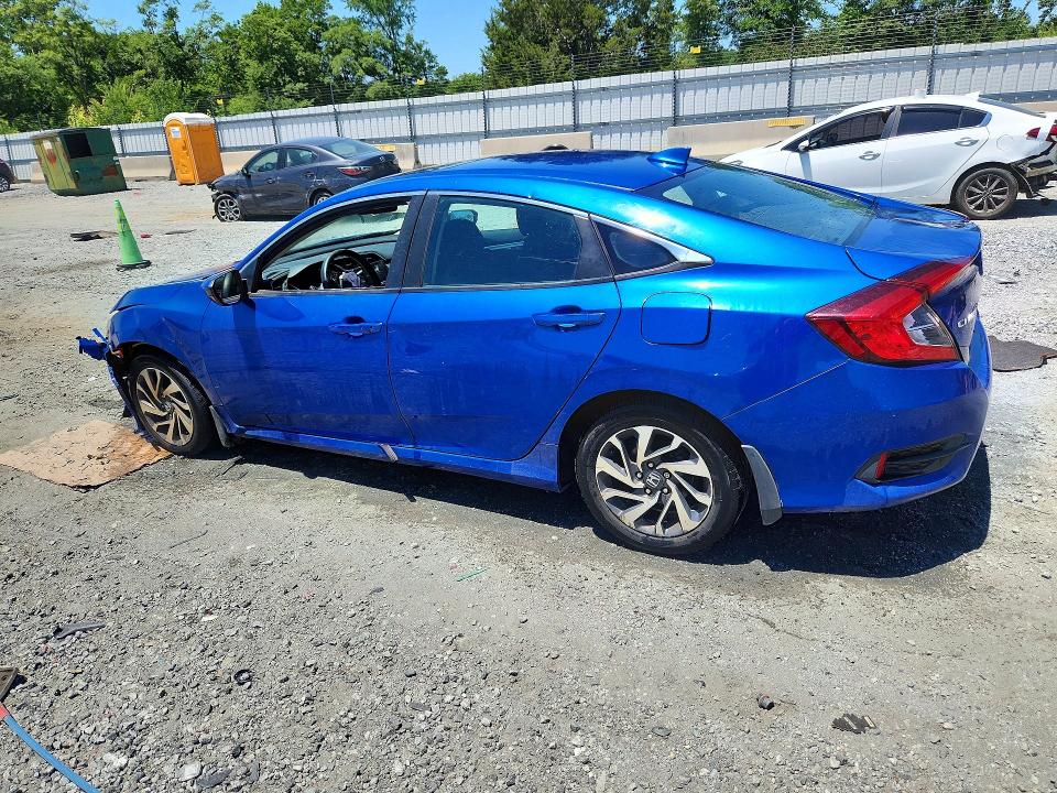 Продаж на аукціоні авто 2018 Honda Civic, vin: 2HGFC2F76JH599096, номер лоту: 56064756