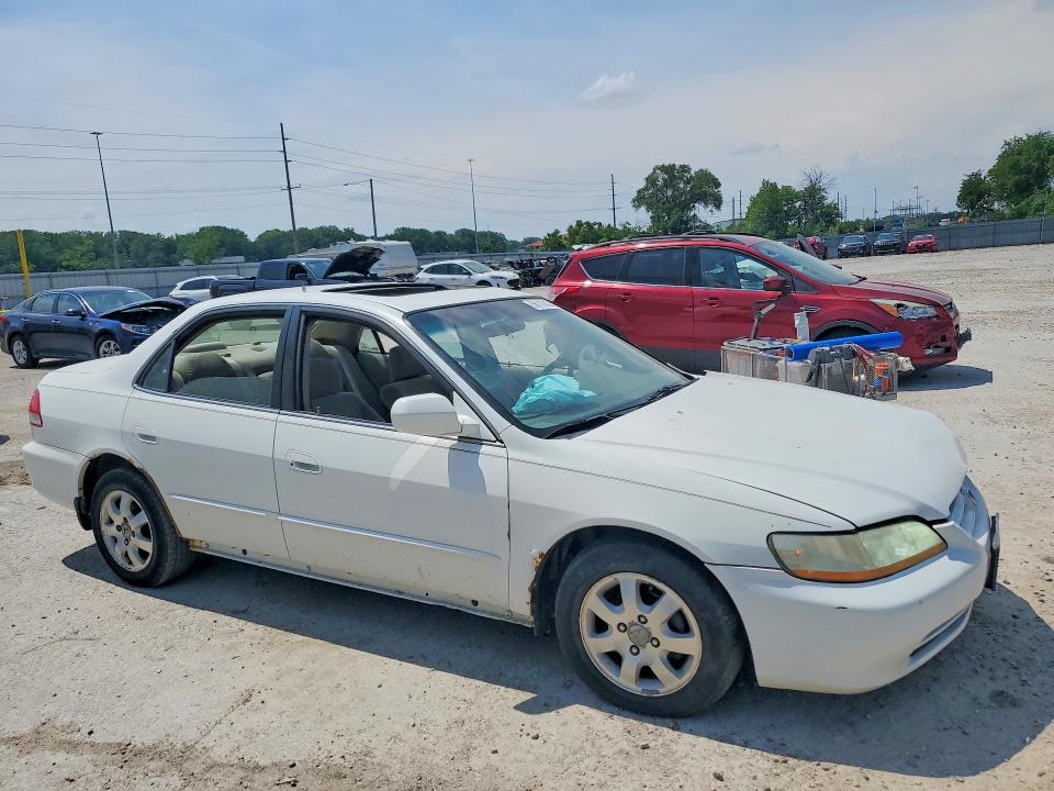 Aukcja sprzedaży 2001 Honda Accord, vin: 1HGCG56631A083888, numer aukcji: 56116336