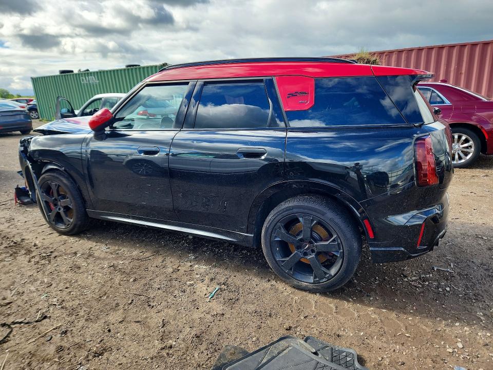 57725726 :رقم المزاد ، WMZ33GA09S7S90504 vin ، 2025 Mini Countryman مزاد بيع