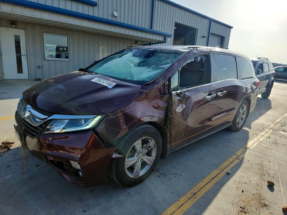 2018 Honda Odyssey მანქანა იყიდება აუქციონზე, vin: 5FNRL6H73JB006865, აუქციონის ნომერი: 59233166