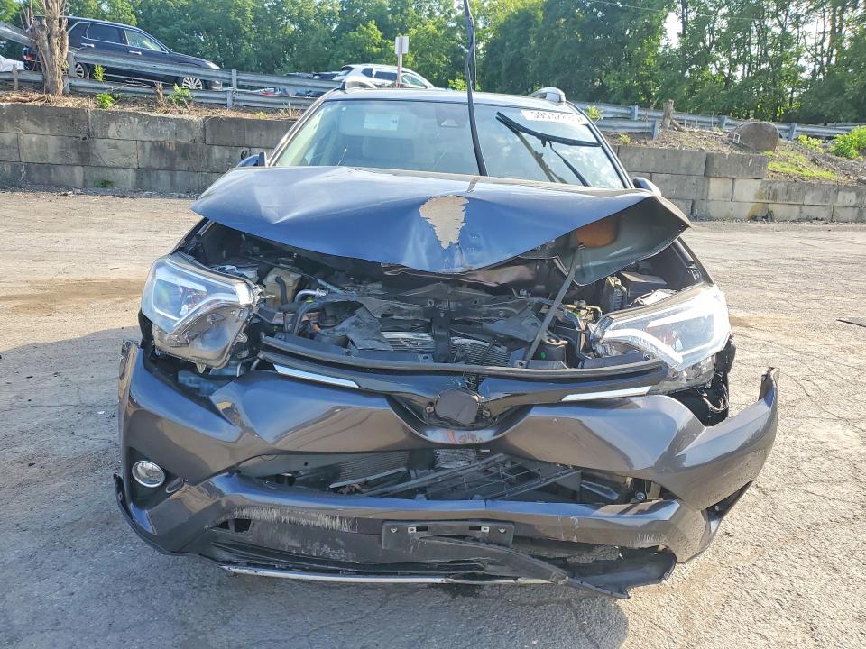 Продаж на аукціоні авто 2018 Toyota Rav4, vin: JTMDFREV2JJ748821, номер лоту: 59532886