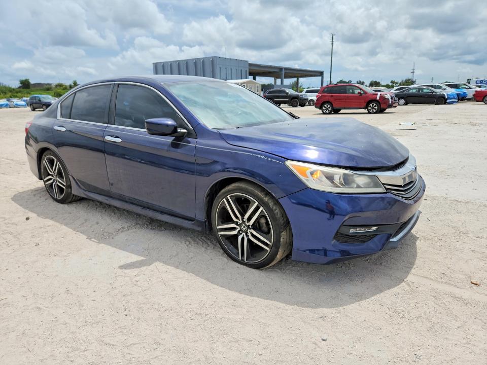 56632576 :رقم المزاد ، 1HGCR2F53HA068995 vin ، 2017 Honda Accord مزاد بيع
