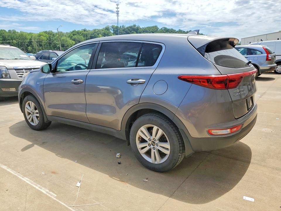 56575996 :رقم المزاد ، KNDPMCAC2H7288345 vin ، 2017 Kia Sportage مزاد بيع