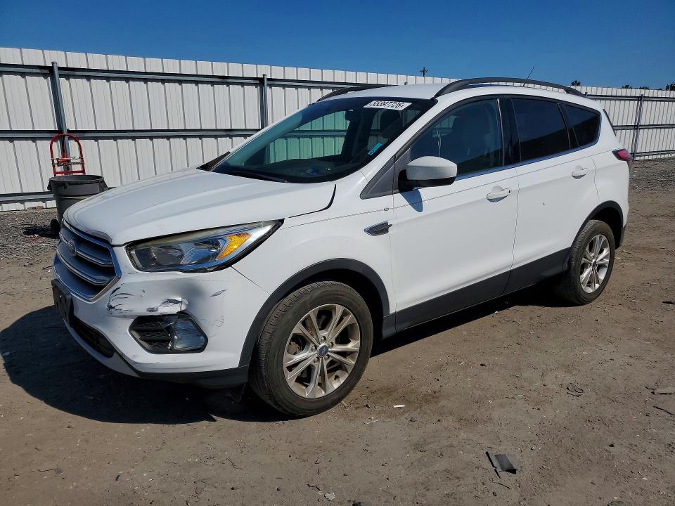 Продаж на аукціоні авто 2018 Ford Escape, vin: 1FMCU9GD0JUD15482, номер лоту: 55397726