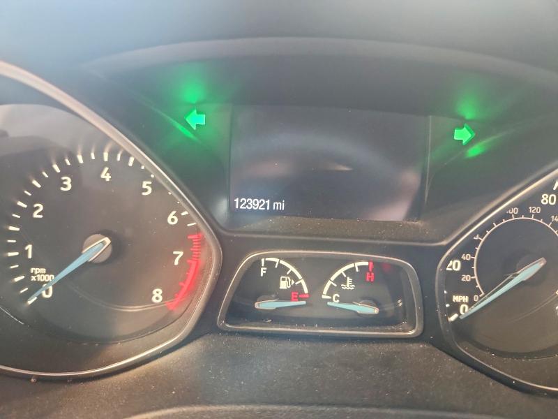 Продаж на аукціоні авто 2017 Ford Escape, vin: 1FMCU9GD3HUE37697, номер лоту: 54517996