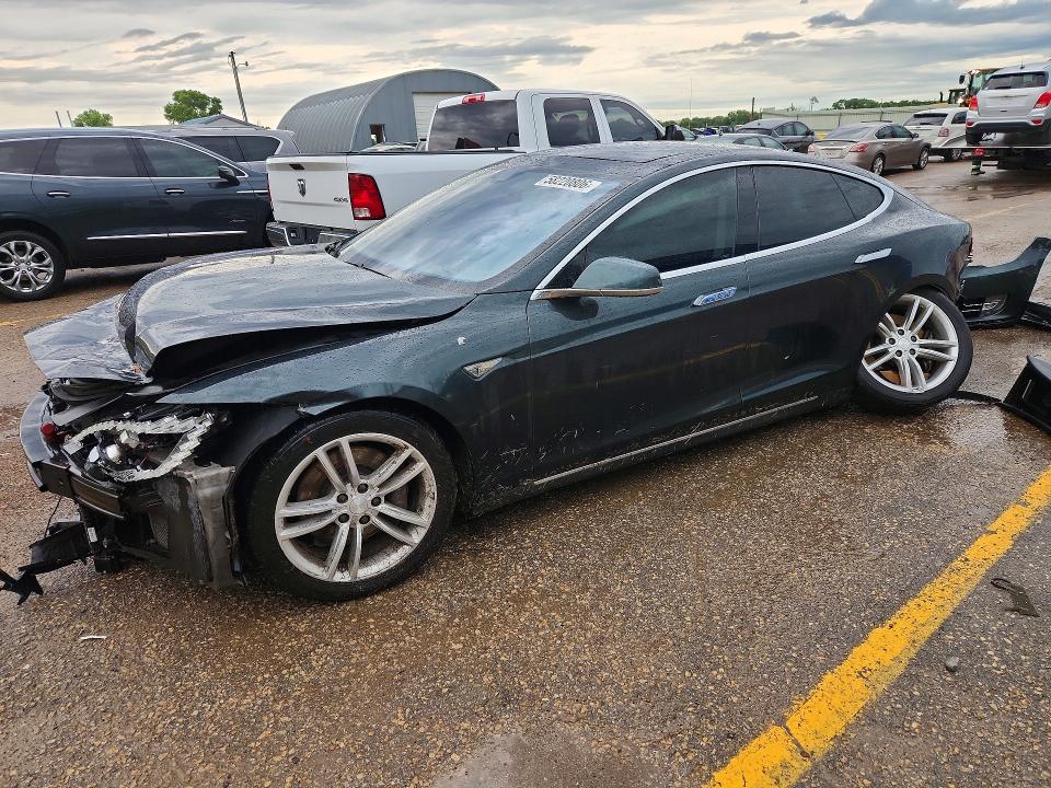 Продажа на аукционе авто 2014 Tesla Model S, vin: 5YJSA1H1XEFP56887, номер лота: 58220806