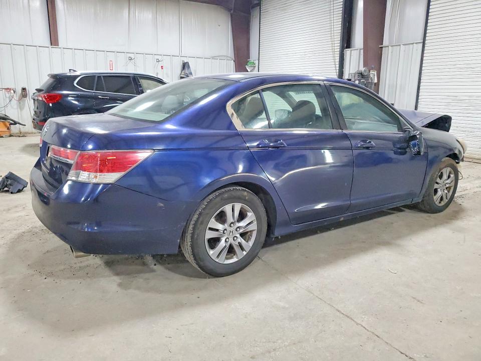 55226086 :رقم المزاد ، 1HGCP2F42CA037372 vin ، 2012 Honda Accord مزاد بيع