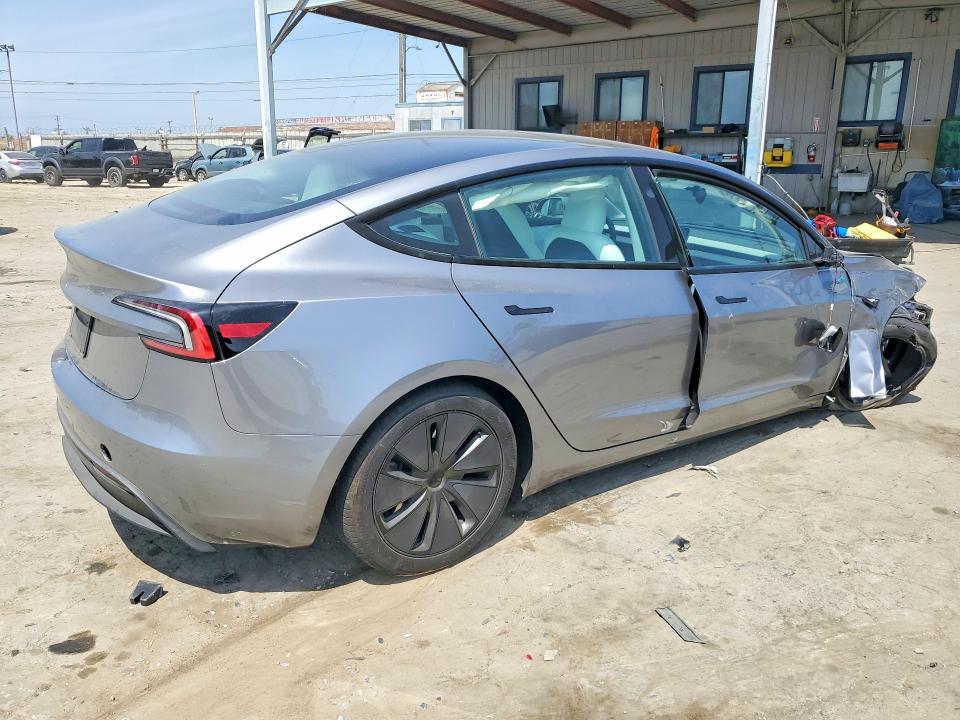 56736046 :رقم المزاد ، 5YJ3E1EA7SF062599 vin ، 2025 Tesla Model 3 مزاد بيع