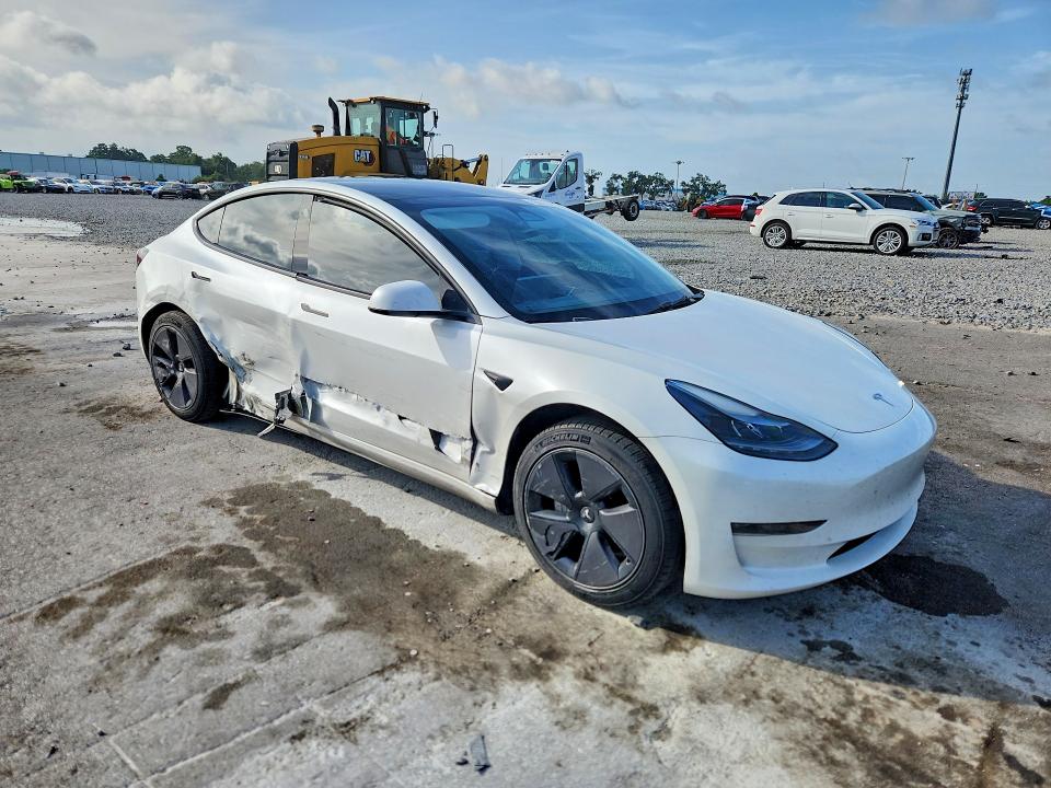 Продажа на аукционе авто 2023 Tesla Model 3, vin: 5YJ3E1EA2PF599856, номер лота: 55514376