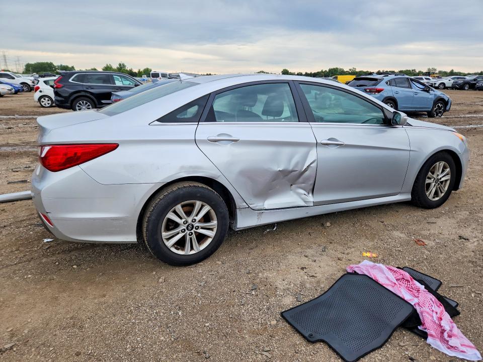 2014 Hyundai Sonata მანქანა იყიდება აუქციონზე, vin: 5NPEB4ACXEH854679, აუქციონის ნომერი: 58887316