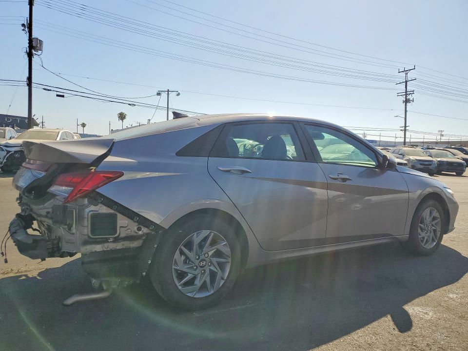 Продаж на аукціоні авто 2024 Hyundai Elantra, vin: KMHLM4DJ7RU119631, номер лоту: 56156996