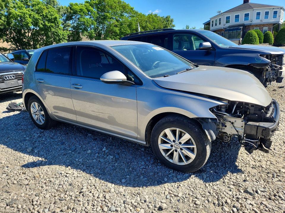 2019 Volkswagen Golf მანქანა იყიდება აუქციონზე, vin: 3VWG57AU4KM015091, აუქციონის ნომერი: 57240106