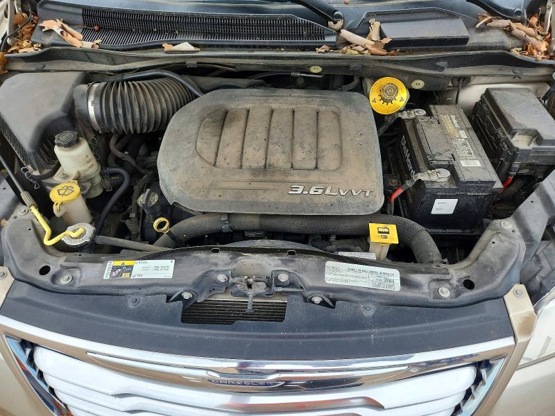 57602696 :رقم المزاد ، 2C4RC1GG8GR199791 vin ، 2016 Chrysler Town & Country مزاد بيع