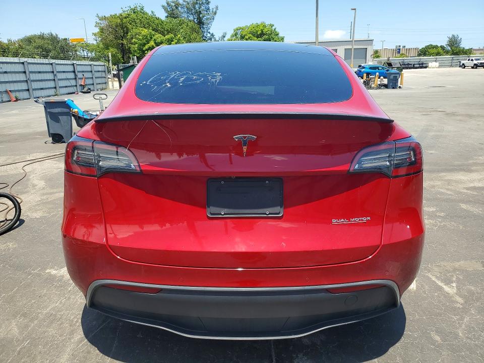 Продажа на аукционе авто 2021 Tesla Model Y, vin: 5YJYGDEF5MF196995, номер лота: 57742496