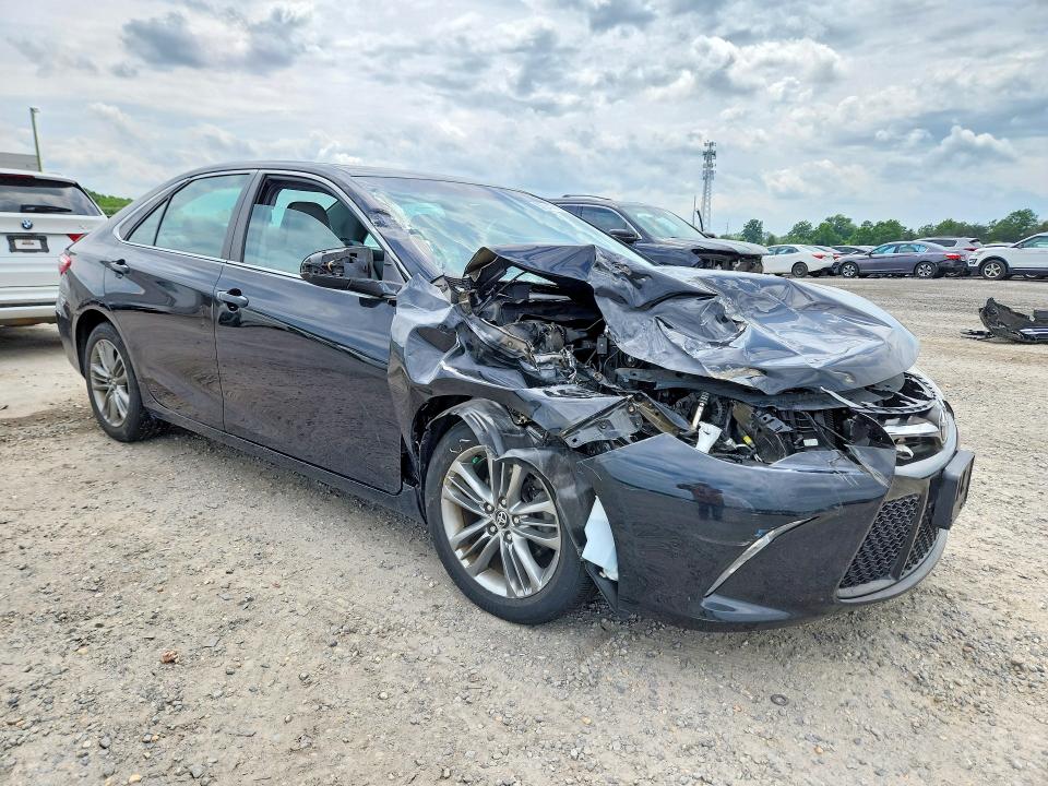 56841716 :رقم المزاد ، 4T1BF1FK9HU449389 vin ، 2017 Toyota Camry مزاد بيع