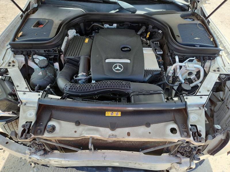 56143336 :رقم المزاد ، WDC0G4JB5JV090229 vin ، 2018 Mercedes-benz Glc مزاد بيع
