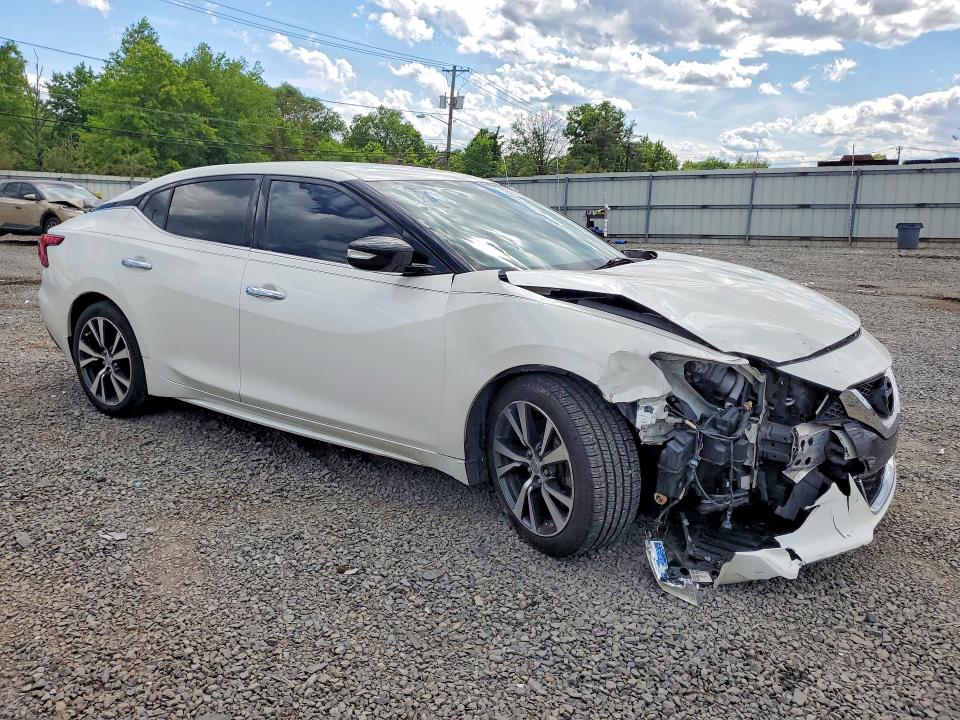 55574146 :رقم المزاد ، 1N4AA6AP6HC424850 vin ، 2017 Nissan Maxima مزاد بيع