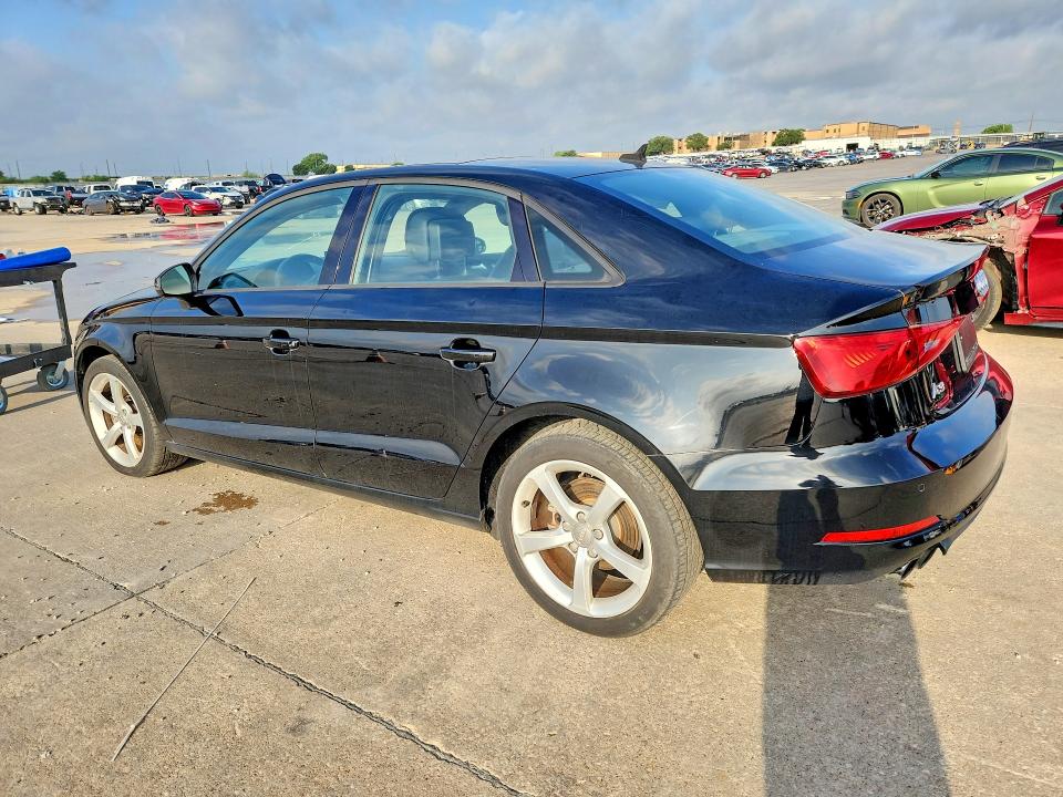 2015 Audi A3 მანქანა იყიდება აუქციონზე, vin: WAUACGFF4F1084968, აუქციონის ნომერი: 56485486