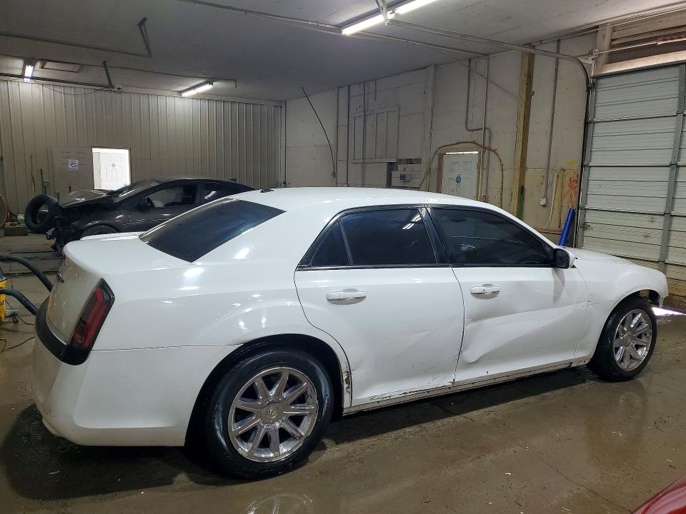 Продажа на аукционе авто 2014 Chrysler 300, vin: 2C3CCAAG8EH193771, номер лота: 57040626