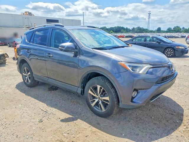 Продаж на аукціоні авто 2017 Toyota Rav4, vin: JTMRFREV9HJ121971, номер лоту: 56261936