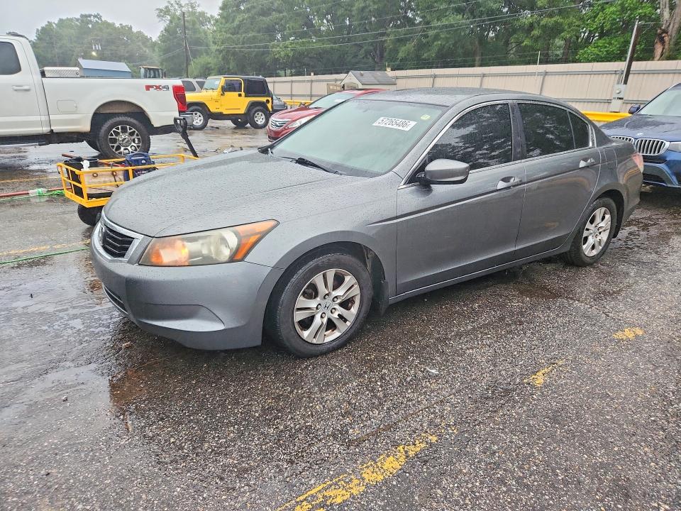 57265486 :رقم المزاد ، JHMCP26448C020100 vin ، 2008 Honda Accord مزاد بيع