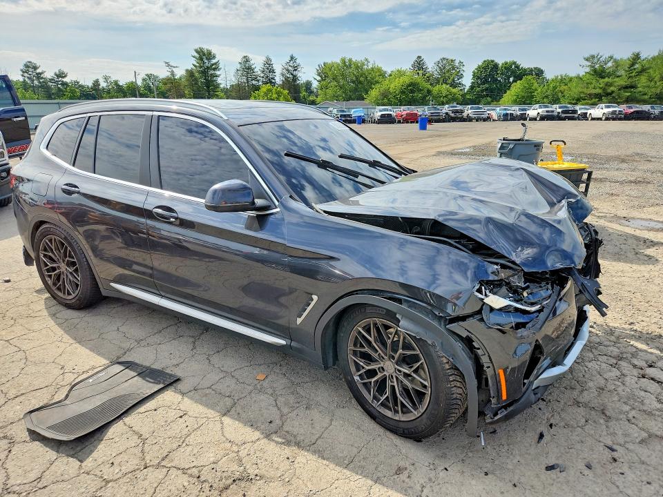58329276 :رقم المزاد ، 5UX53DP09N9K77161 vin ، 2022 Bmw X3 مزاد بيع