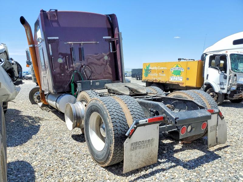 54484496 :رقم المزاد ، 1XKWDB9X24J051384 vin ، 2004 Kenworth W900 مزاد بيع