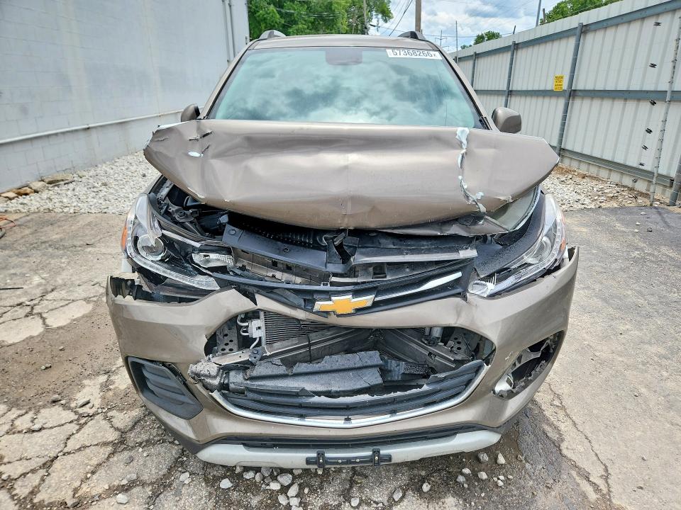 2021 Chevrolet Trax მანქანა იყიდება აუქციონზე, vin: KL7CJLSM2MB375696, აუქციონის ნომერი: 57368266