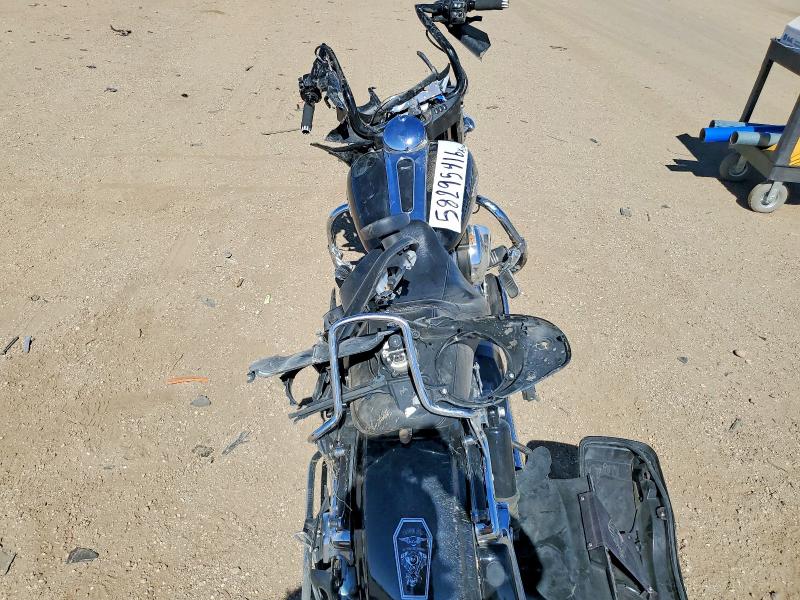 58295416 :رقم المزاد ، 1HD1KBM37FB687424 vin ، 2015 Harley-davidson Flhx مزاد بيع