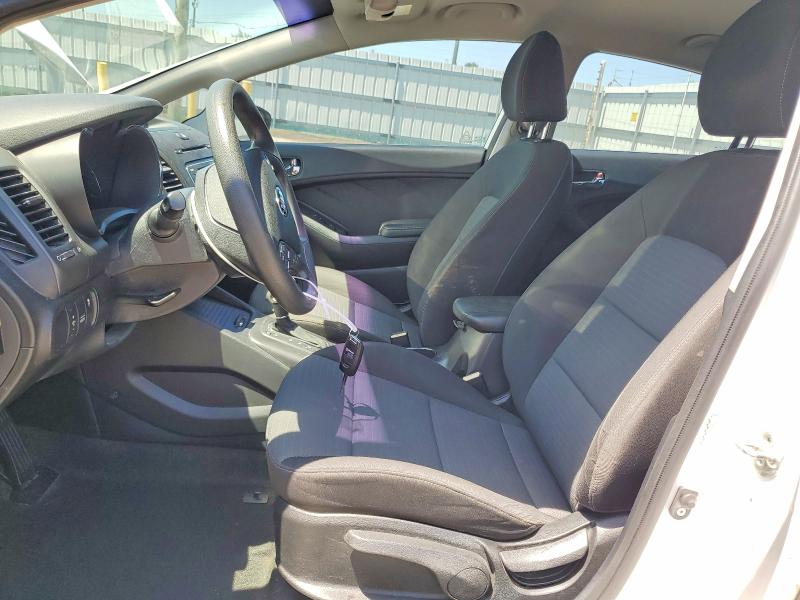 2015 Kia Forte მანქანა იყიდება აუქციონზე, vin: KNAFX4A61F5416390, აუქციონის ნომერი: 55650576