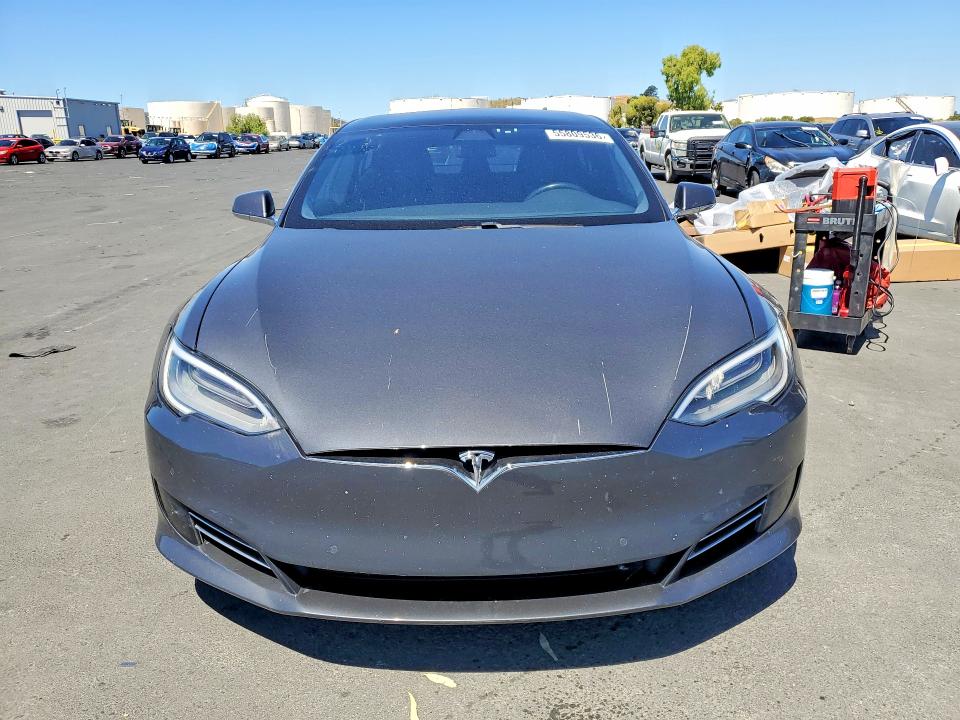 Продаж на аукціоні авто 2019 Tesla Model S, vin: 5YJSA1E25KF305732, номер лоту: 55809536