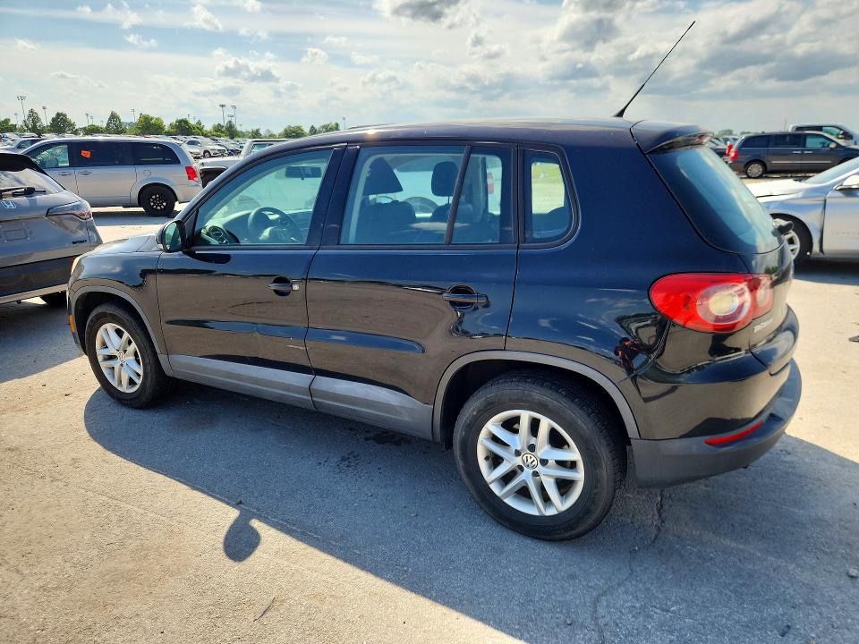 2011 Volkswagen Tiguan მანქანა იყიდება აუქციონზე, vin: WVGBV7AXXBW534469, აუქციონის ნომერი: 57749126